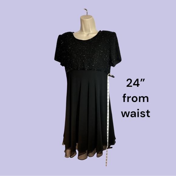 Sparkly Beaded Cocktail Dress High Waist Layered Ruffled Hem Black Medium - Picture 3 of 8
